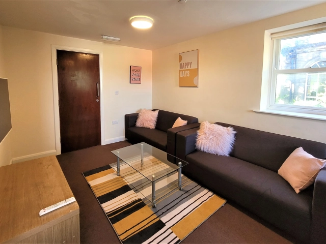 Student Room to Rent, North Road