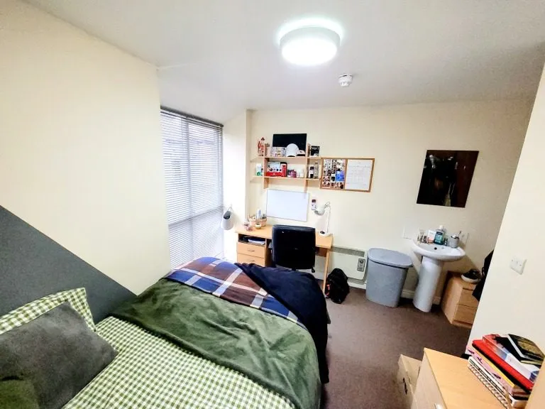 Luxury large shared student housing Lancaster