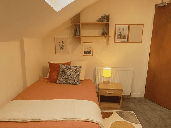 Student housing Lancaster for large groups